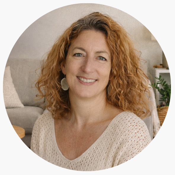 Julie Chermette - Désencombrement, aménagement et décoration intérieure à Toulouse Julie Chermette, experte en organisation de la maison, aménagement et décoration intérieure, conception d'espaces et de décors à Toulouse